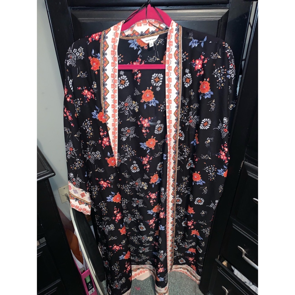 Floral kimono